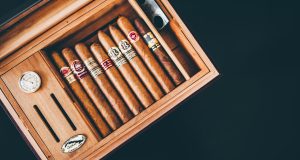 Gurkha Sample Pack Orange, Tekli Kalın Puro ve Backwoods Honey Berry cigarshousetr2