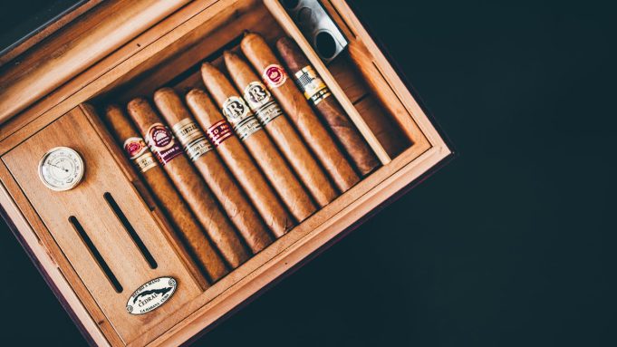 Gurkha Sample Pack Orange, Tekli Kalın Puro ve Backwoods Honey Berry cigarshousetr2
